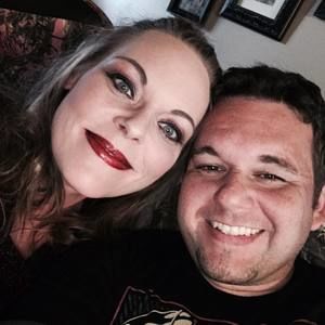 Meet your Posher, Leigh